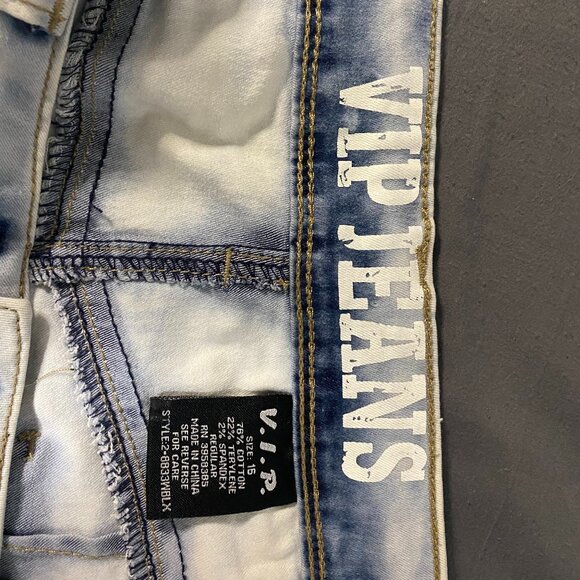 V.I.P Jeans - Picture 3 of 9